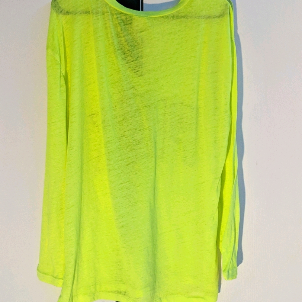 Shirt - Picture 2 of 2